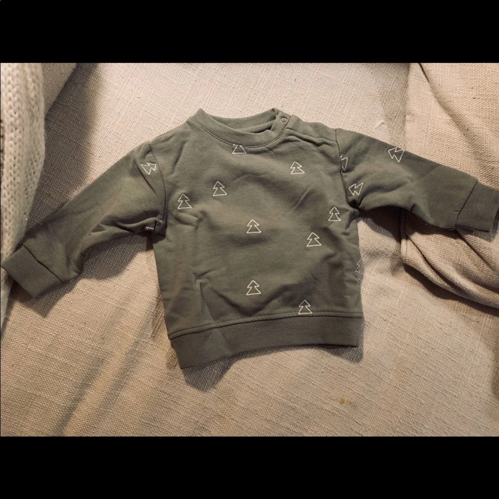 Quincy Mae tree sweatshirt